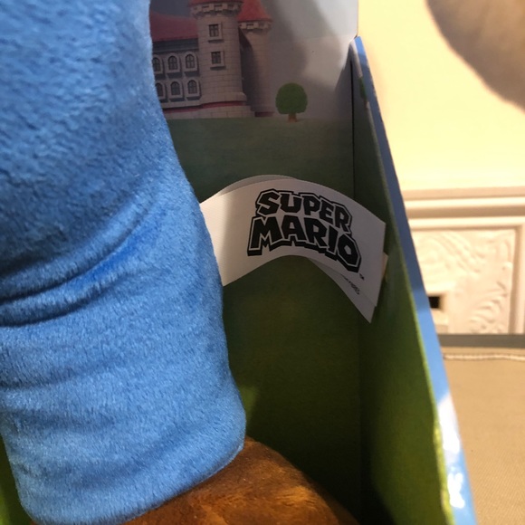 Mario Super Mario jumbo plush toy 20” - Picture 8 of 11